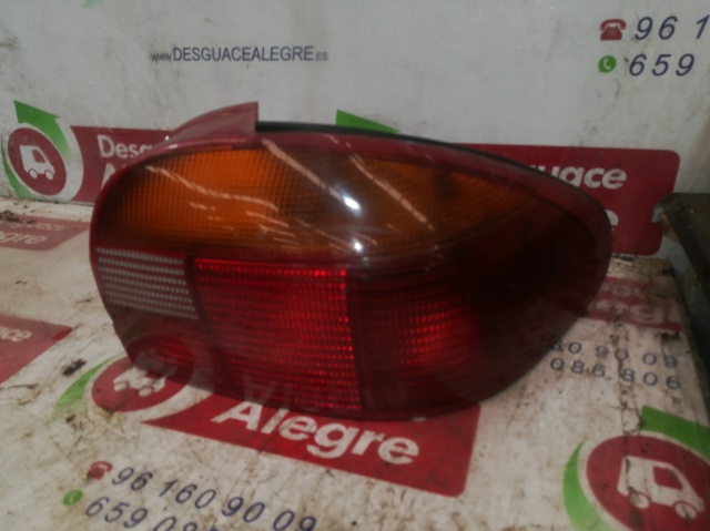 Lampa zespolona tylna prawa 93BG13N004 FORD