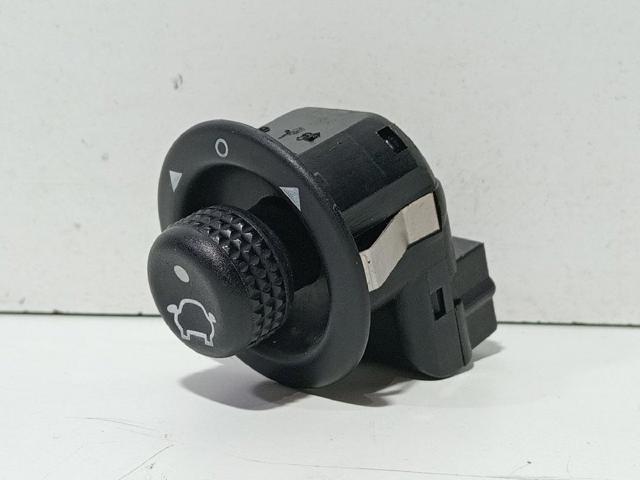 93BG17B676BB Ford