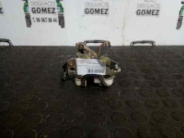 Zamek drzwi tylnych prawych 94330592 OPEL