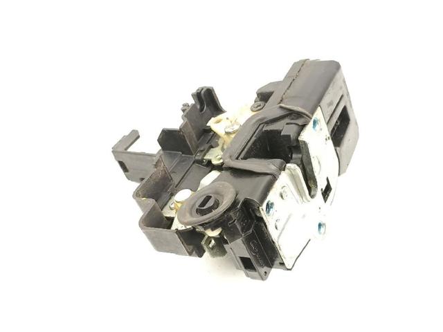 Zamek drzwi tylnych prawych Chevrolet Captiva 1 C100