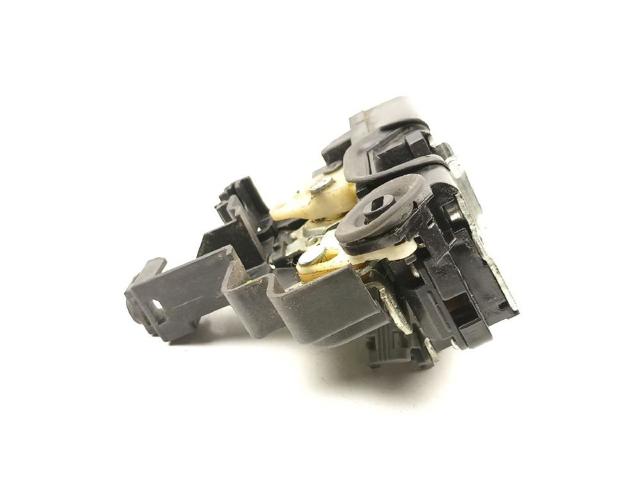 Zamek drzwi tylnych prawych Chevrolet Captiva 1 C100