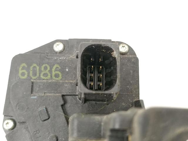 Zamek drzwi tylnych prawych Chevrolet Captiva 1 C100