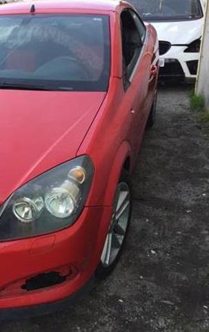 Drzwi przednie lewe 94711559 OPEL