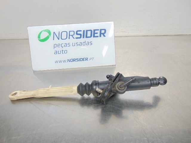 Cylinder sprzęgła główny do Volvo S70 LS, LT