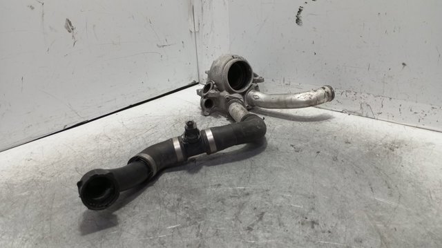 Obudowa termostatu Porsche Panamera 970