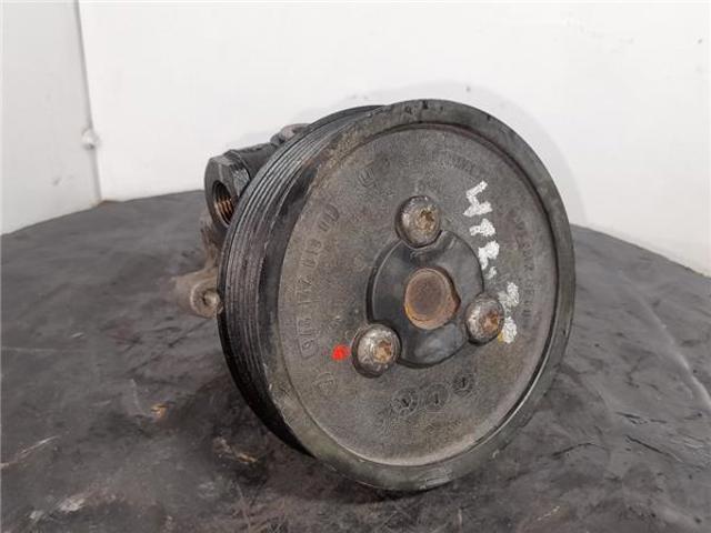 Pompa wspomagania hydraulicznego kierownicy 94831405004 PORSCHE