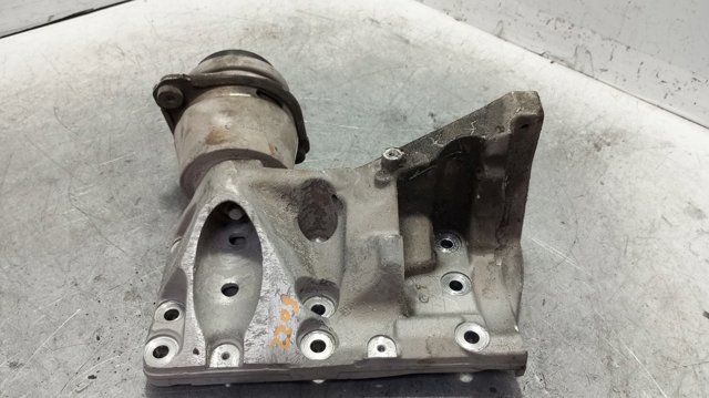 Poduszka (podpora) silnika lewa Porsche Cayenne 2 92A