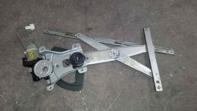 Mechanizm podnoszenia szyby drzwi przednich prawych 95015330 GM