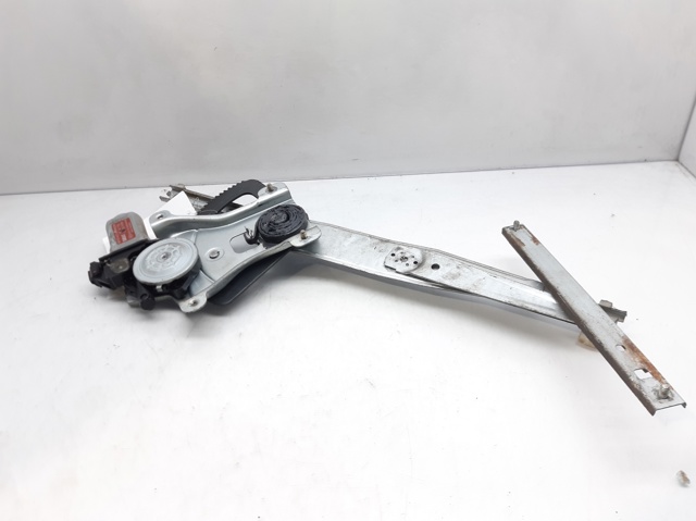 Mechanizm podnoszenia szyby drzwi przednich prawych 95015330 GM