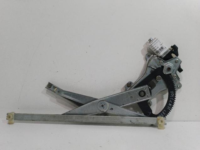 Mechanizm podnoszenia szyby drzwi przednich prawych 95015330 GM