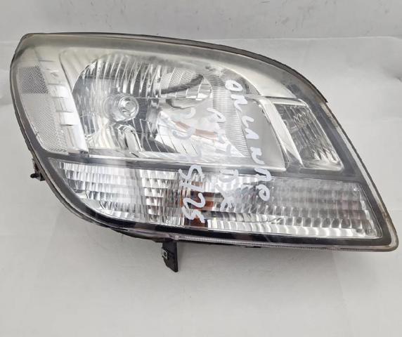 Reflektor prawy 95025586 GM