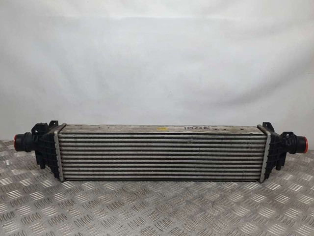 Chłodnica intercoolera 95081734 OPEL