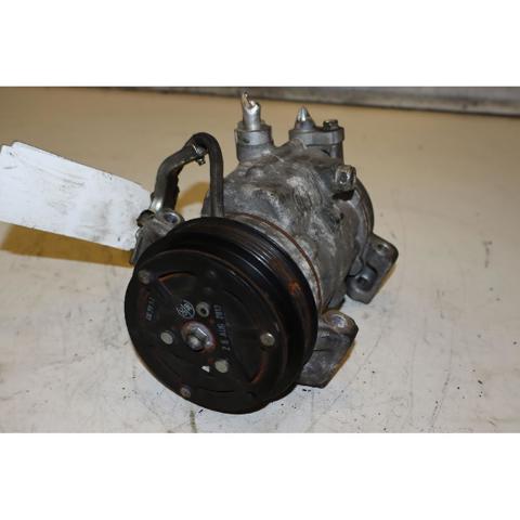 Sprężarka klimatyzacji 9520061M10 SUZUKI
