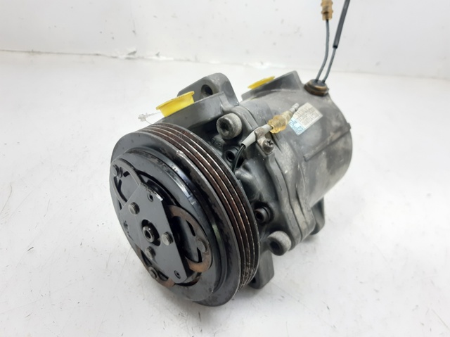 Sprężarka klimatyzacji 9520070CH0 SUZUKI