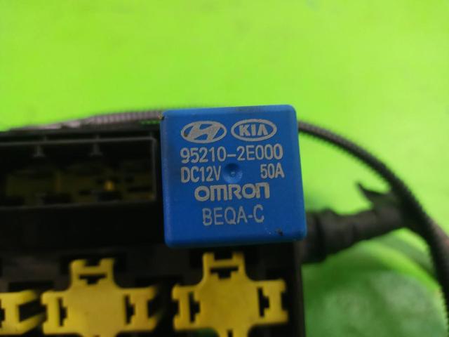 952102E000 Hyundai/Kia