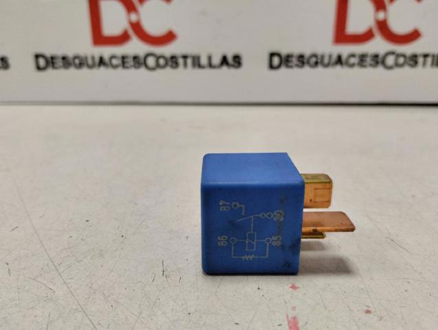 952102E000 Hyundai/Kia