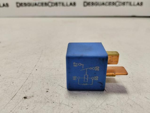 952102E000 Hyundai/Kia