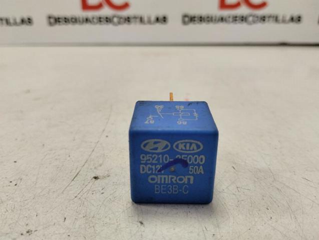 952102E000 Hyundai/Kia