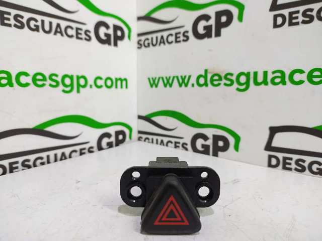 Przycisk włączania światła awaryjnego 95214143 GM