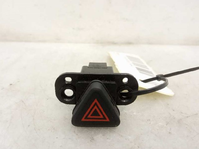 Przycisk włączania światła awaryjnego 95214143 GM