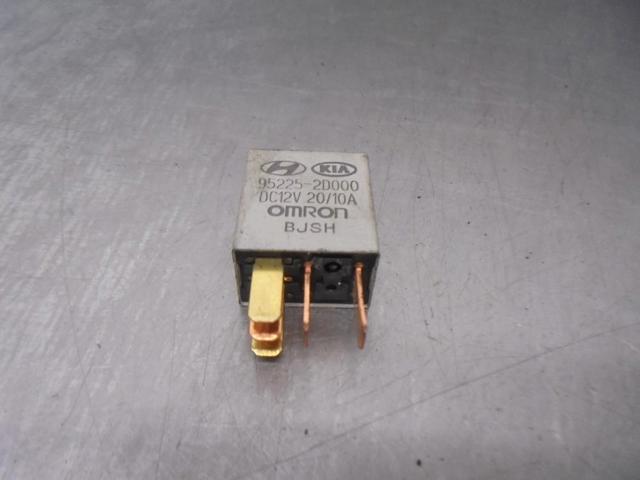 Elektryczne przekaźnik wielofunkcyjne 952252D000 HYUNDAI