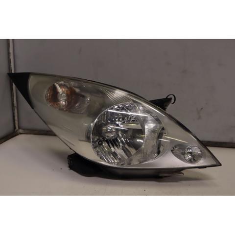 Reflektor prawy 95226892 GM