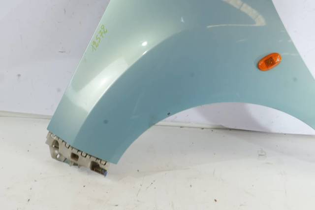 Błotnik przedni lewy do Chevrolet Spark (Matiz) M300