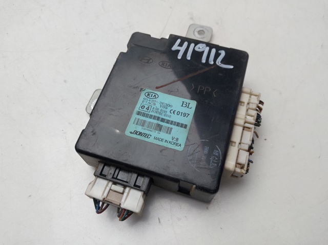 Blok komfortu 954003E300 HYUNDAI