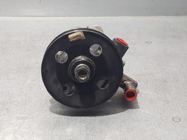 Pompa wspomagania hydraulicznego kierownicy 95460406 GM
