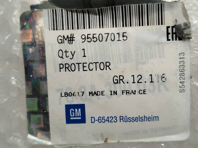 Listwa ochronna błotnika tylnego lewego 95507015 OPEL