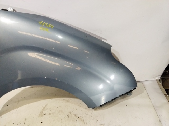Błotnik przedni prawy 95509342 OPEL