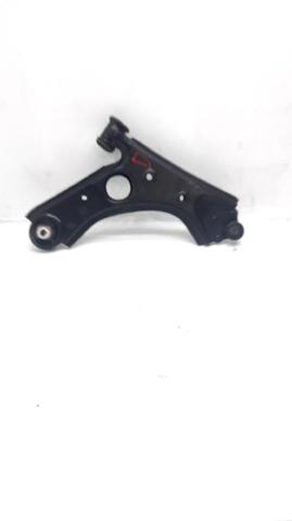 Wahacz zawieszenia przedniego dolny prawy 95514536 OPEL