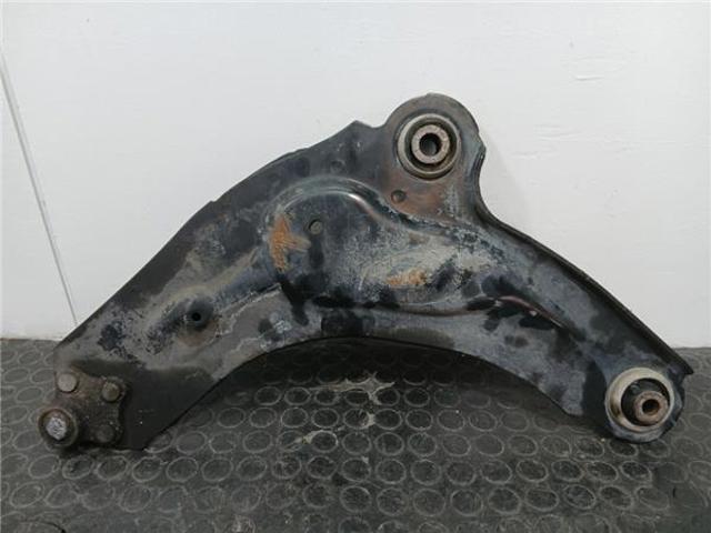 Silentblock przedniego wahacza dolnego 95523257 OPEL