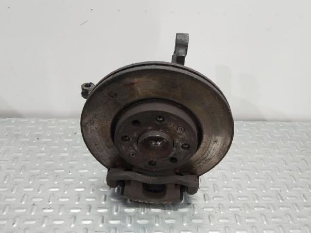 Czop (zwrotnica) przedni lewy 95524780 OPEL