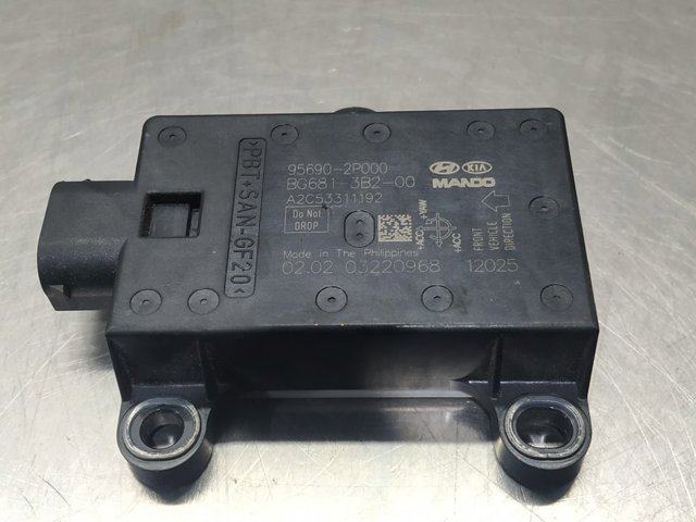 956902P000 Hyundai/Kia