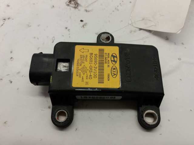 956903V100 Hyundai/Kia
