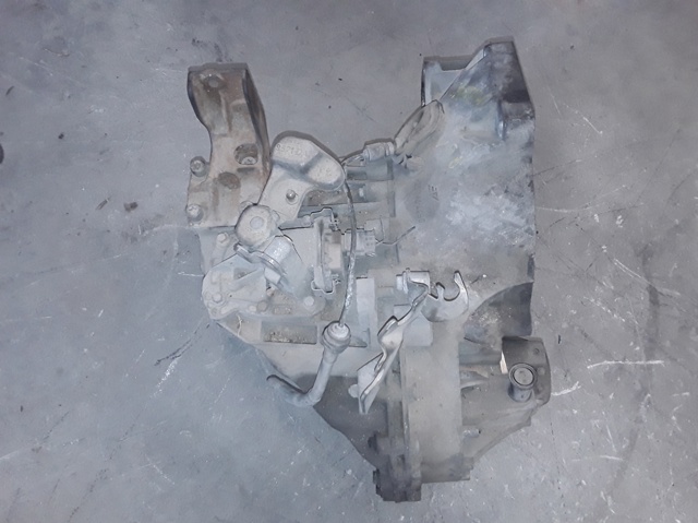 Mechaniczna skrzynia biegów w komplecie Ford Galaxy WGR