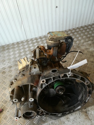 Mechaniczna skrzynia biegów w komplecie Ford Galaxy WGR