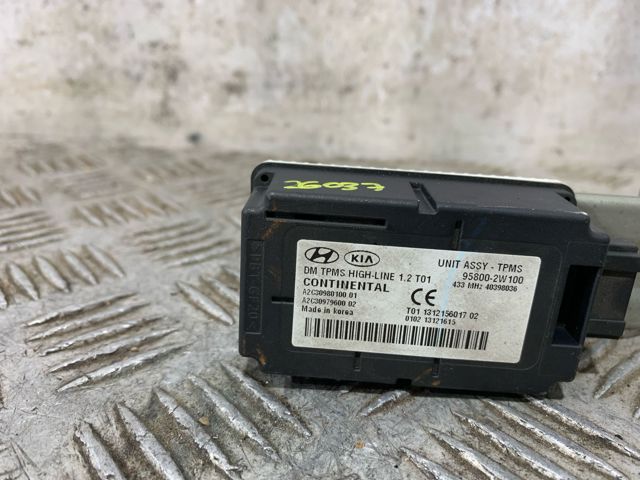 958002W100 Hyundai/Kia
