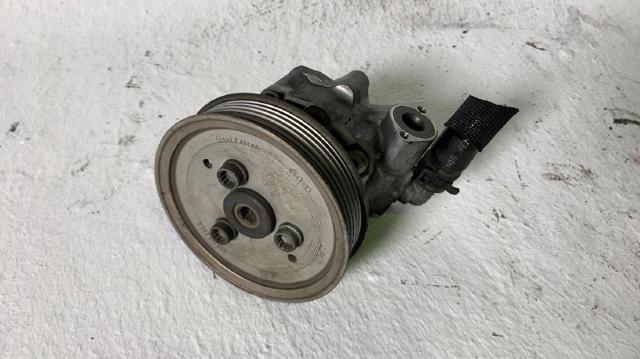 Pompa wspomagania hydraulicznego kierownicy 95831405021 PORSCHE