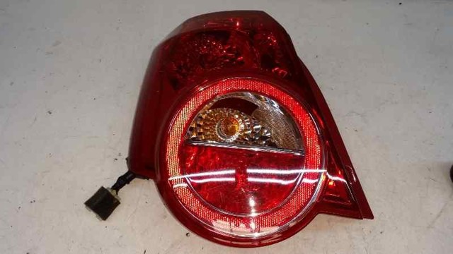 Lampa zespolona tylna lewa 95952066 GM