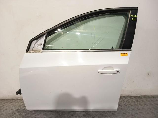 Drzwi przednie lewe 95987757 GM