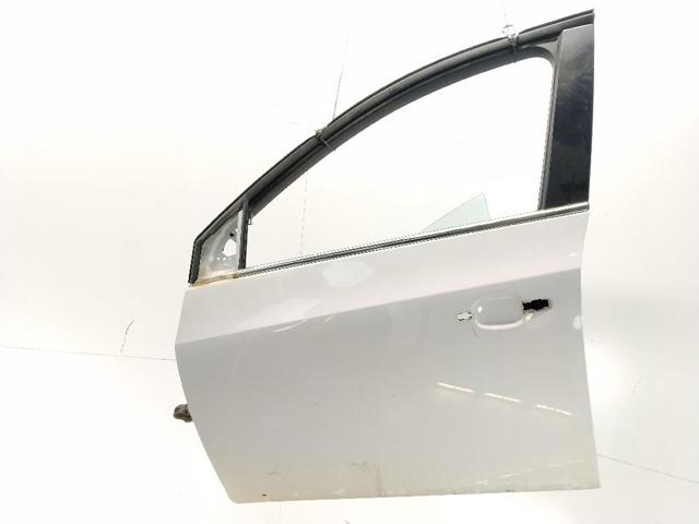 Drzwi przednie lewe 95987757 GM