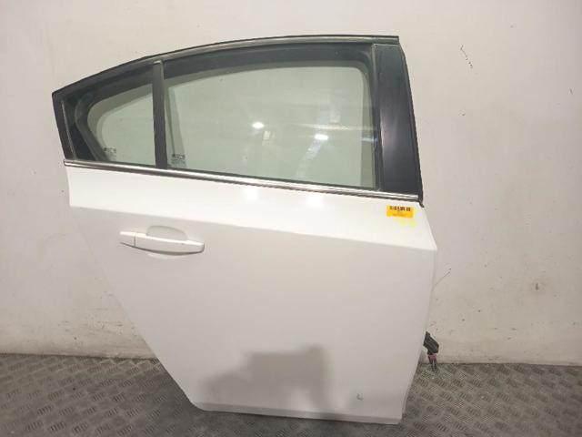 Drzwi tylne prawe 95987764 GM