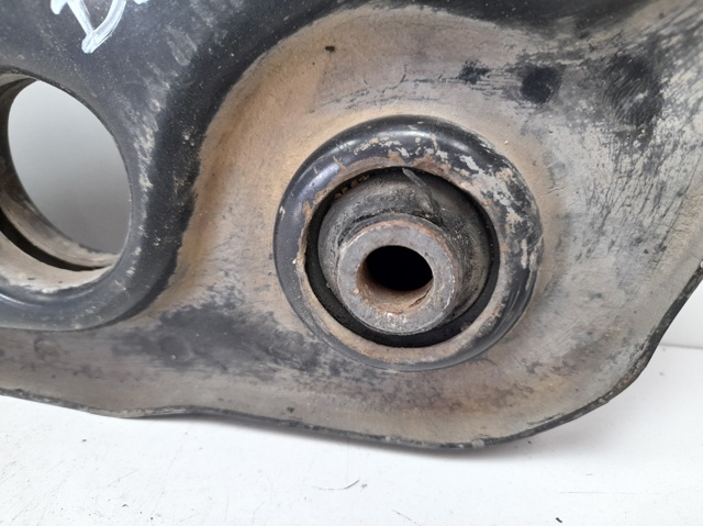 Wahacz zawieszenia przedniego dolny prawy 95AB3042AB FORD