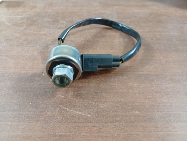 Czujnik ciśnienia bezwzględnego klimatyzacji 95GW19D566AB FORD