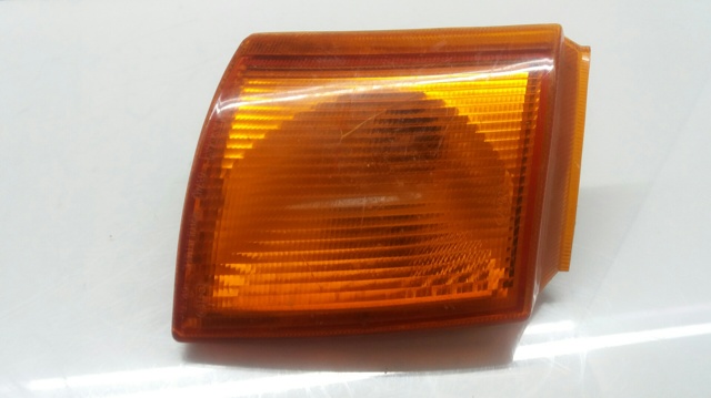 Kierunkowskaz prawy 95VG13368AC FORD