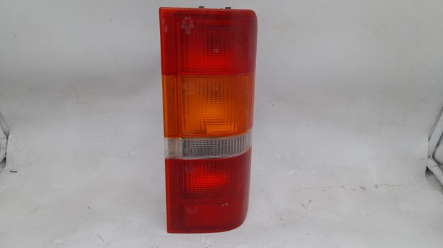 Lampa zespolona tylna prawa 95VG13404AC FORD