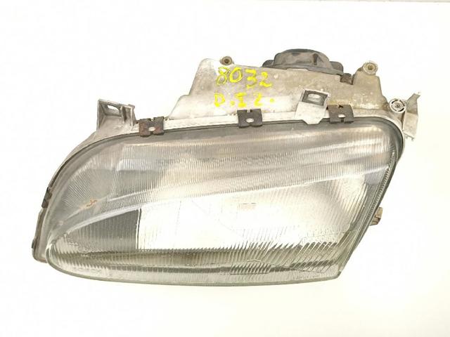 Reflektor lewy 95VW13005YD FORD