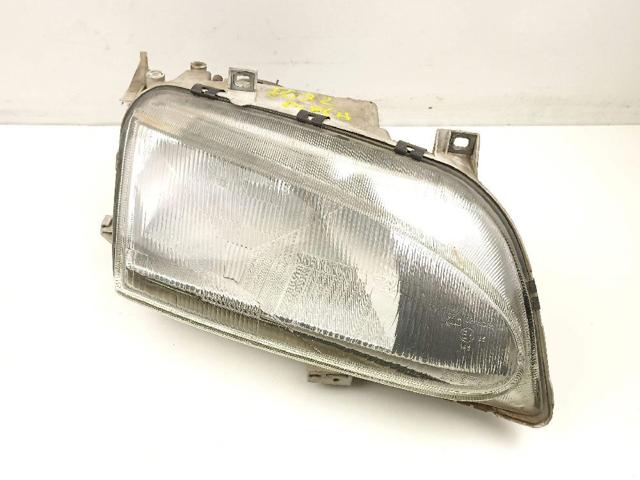Reflektor prawy 95VW13006YD FORD
